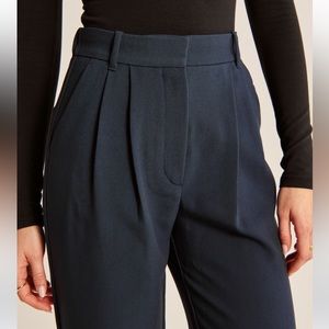 Abercrombie Tailored Wide Leg Pant in Navy XS Short NWT